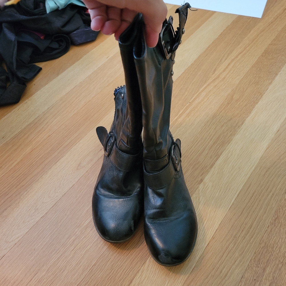 Link girls boots sz 2